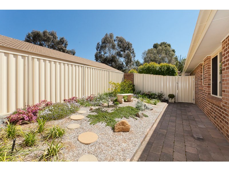 2/20 Bennetts Close, Mckellar ACT 2617