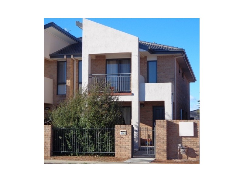 82 Moonlight Avenue, Harrison ACT 2914