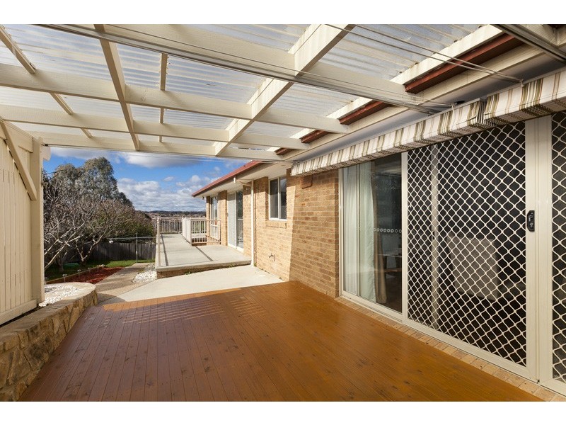 14 Deumonga Court, Ngunnawal ACT 2913