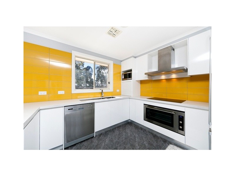 14 Deumonga Court, Ngunnawal ACT 2913