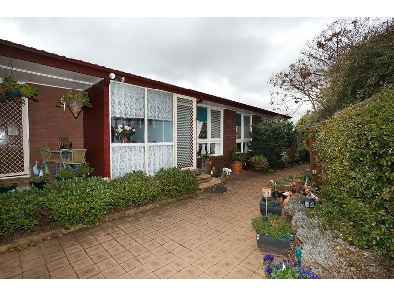 10 Pohlman Street, Latham ACT 2615