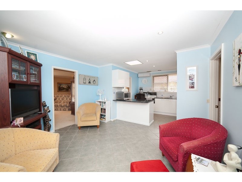 10 Pohlman Street, Latham ACT 2615