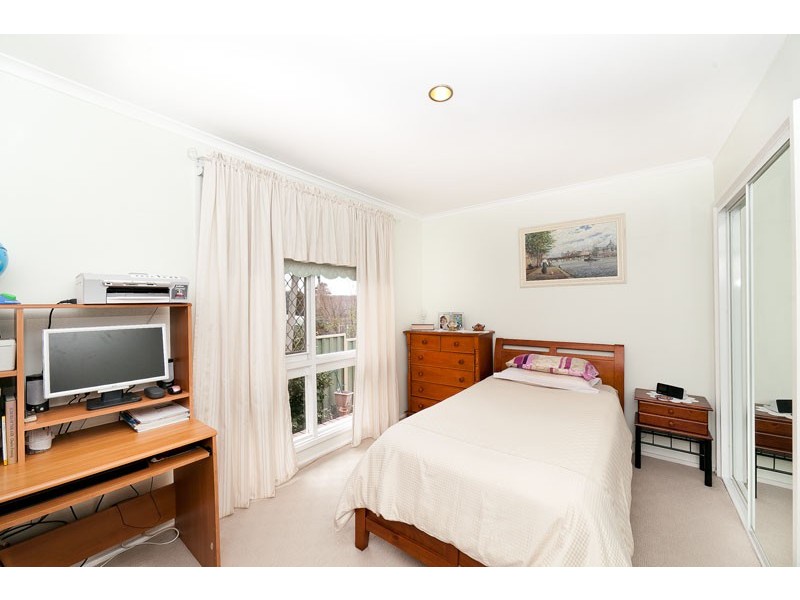10 Pohlman Street, Latham ACT 2615