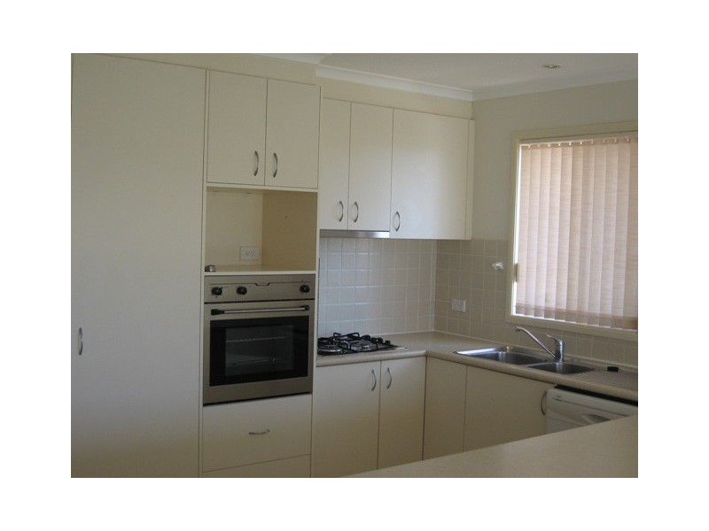 59 Hugh McKay Crescent, Dunlop ACT 2615