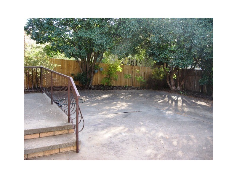 5 Stumm Place, Latham ACT 2615