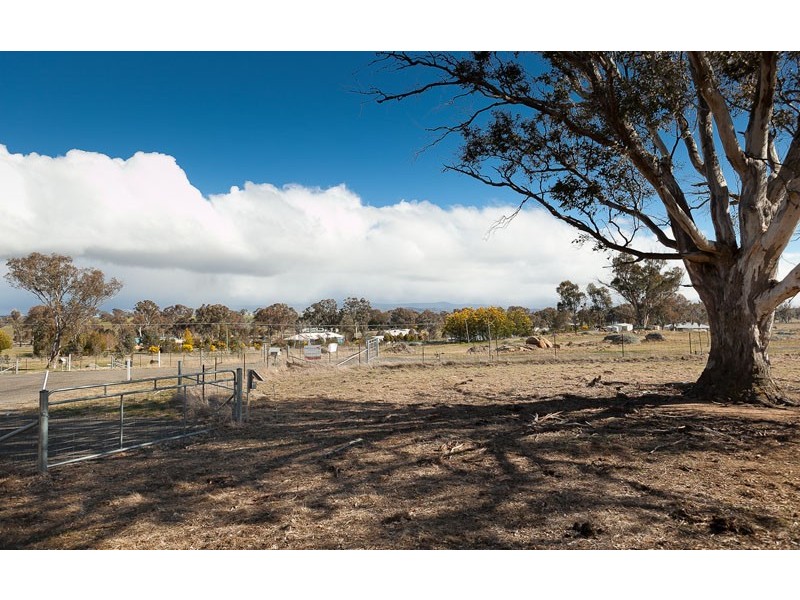 5 Fenton Close, Murrumbateman NSW 2582
