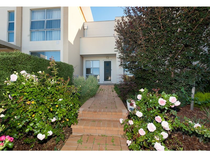 17/11 Joy Cummings Place, Belconnen ACT 2617