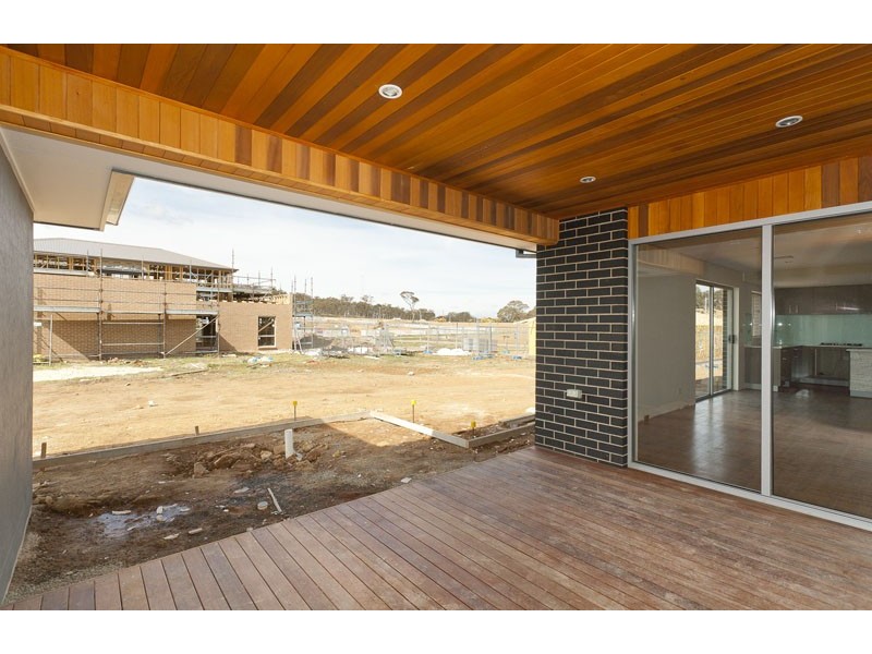 25 Nuleri Street, Crace ACT 2911