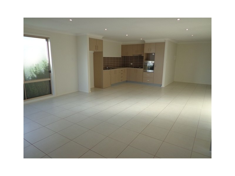 2/115 Gwen Meredith Loop, Franklin ACT 2913