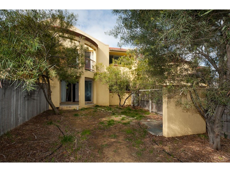 3/10 Federal Highway, Watson ACT 2602