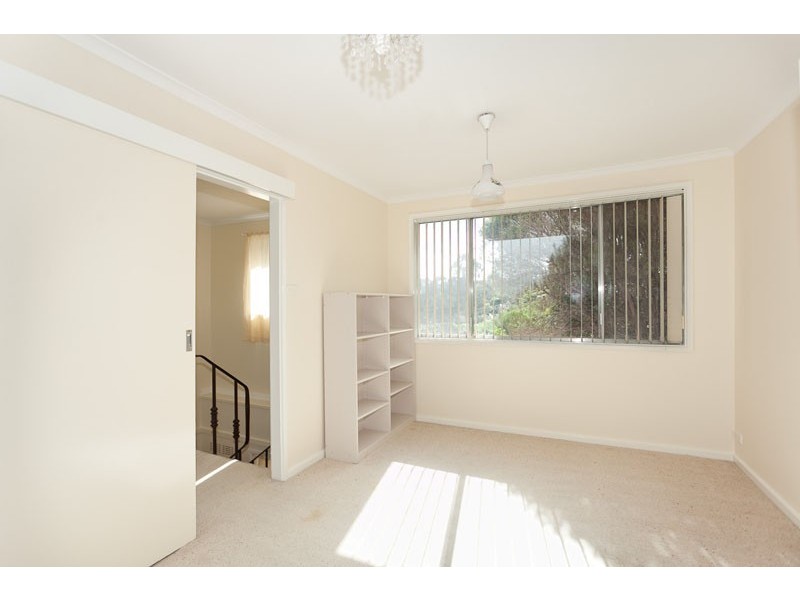 6 Molloy Crescent, Cook ACT 2614