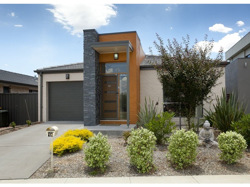 14 Loma Rudduck Street, Forde ACT 2914