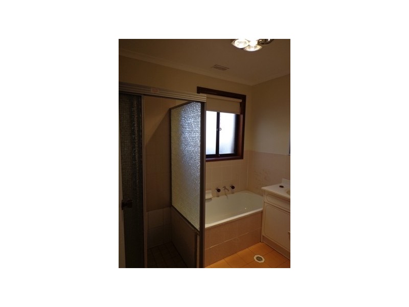 3 Macvitie place, Macquarie ACT 2614