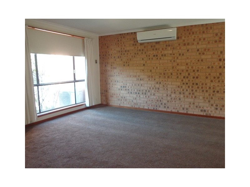 38 Dexter Street, Cook ACT 2614