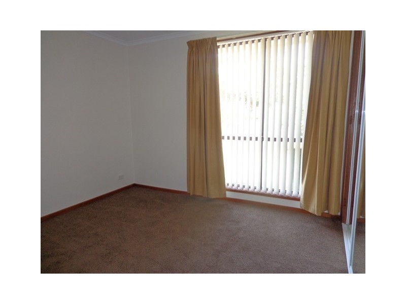 38 Dexter Street, Cook ACT 2614