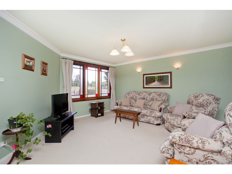 13 Davis Circuit, Murrumbateman NSW 2582