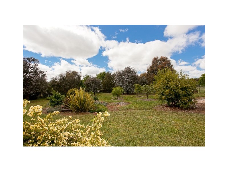 13 Davis Circuit, Murrumbateman NSW 2582