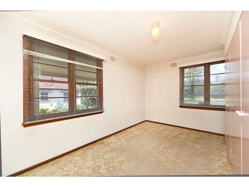 60 Warramoo Crescent, Narrabundah ACT 2604