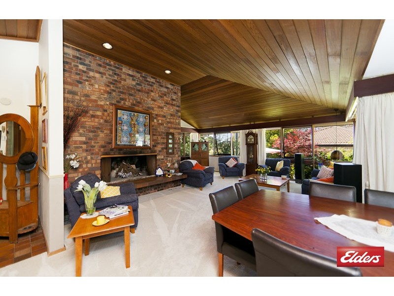 6 Smith Street, Weetangera ACT 2614