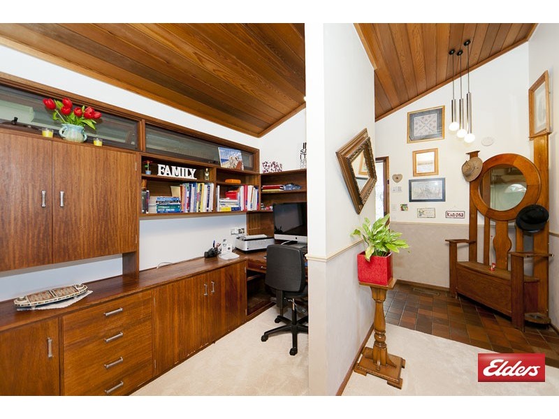 6 Smith Street, Weetangera ACT 2614