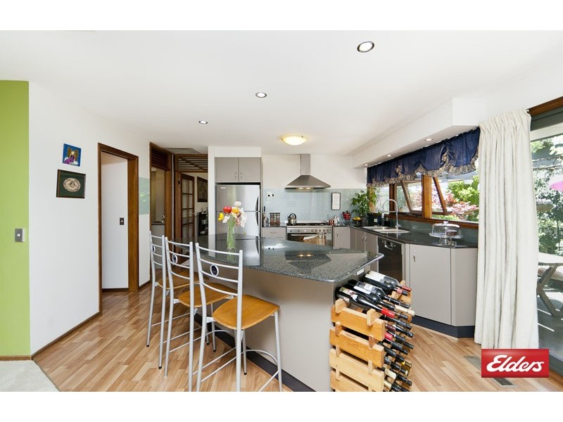 6 Smith Street, Weetangera ACT 2614