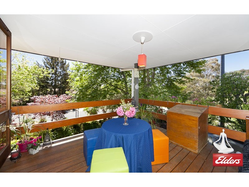 6 Smith Street, Weetangera ACT 2614