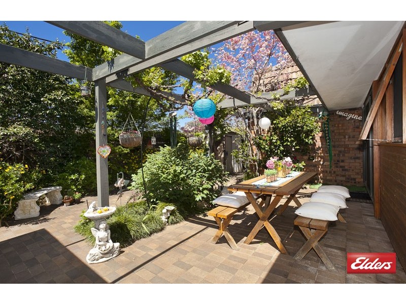 6 Smith Street, Weetangera ACT 2614