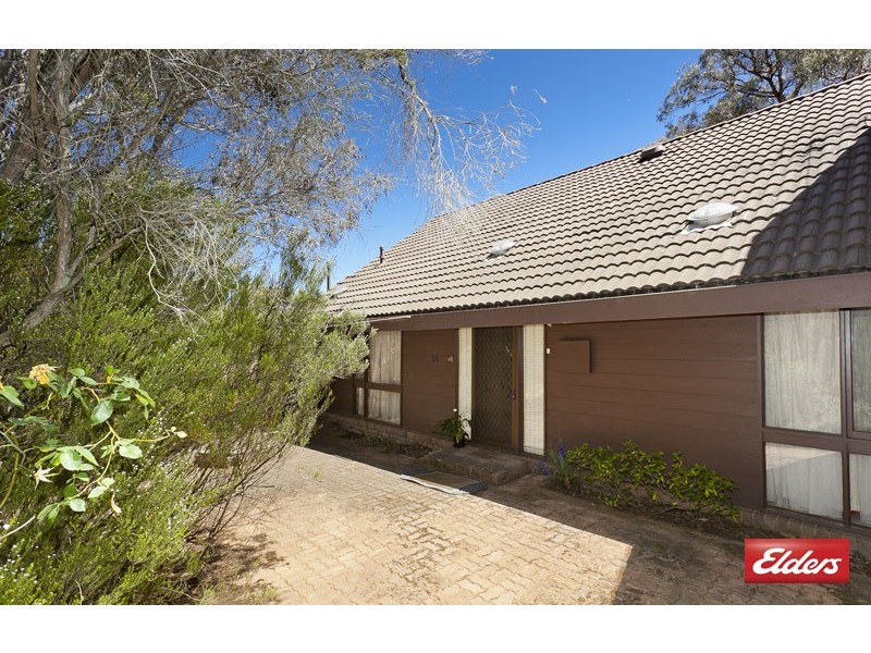 14 Wybalena Grove, Cook ACT 2614