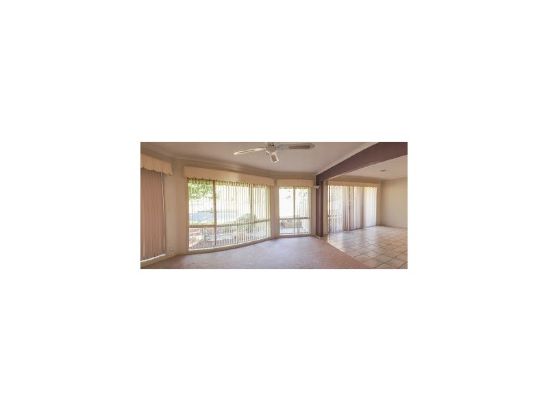 18 Watchorn Close, Holt ACT 2615