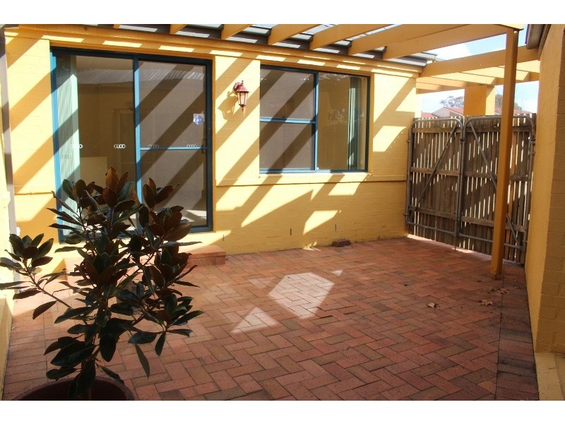 44 Amagula Avenue, Ngunnawal ACT 2913