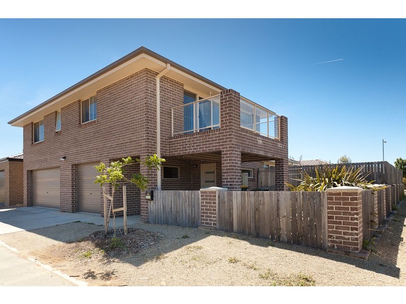 2/30 Kylie Tennant Street, Franklin ACT 2913