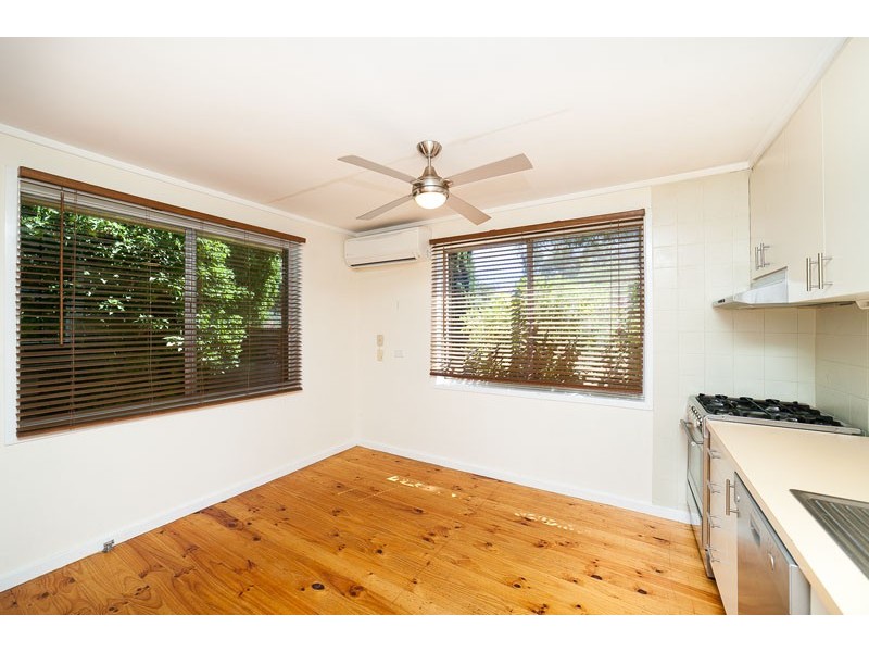 16 Brooks Street, Macquarie ACT 2614