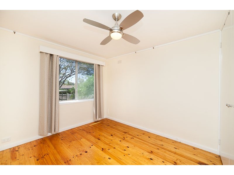 16 Brooks Street, Macquarie ACT 2614