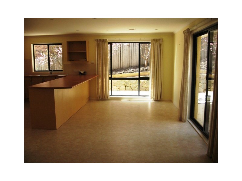 5 Counihan Court, Dunlop ACT 2615