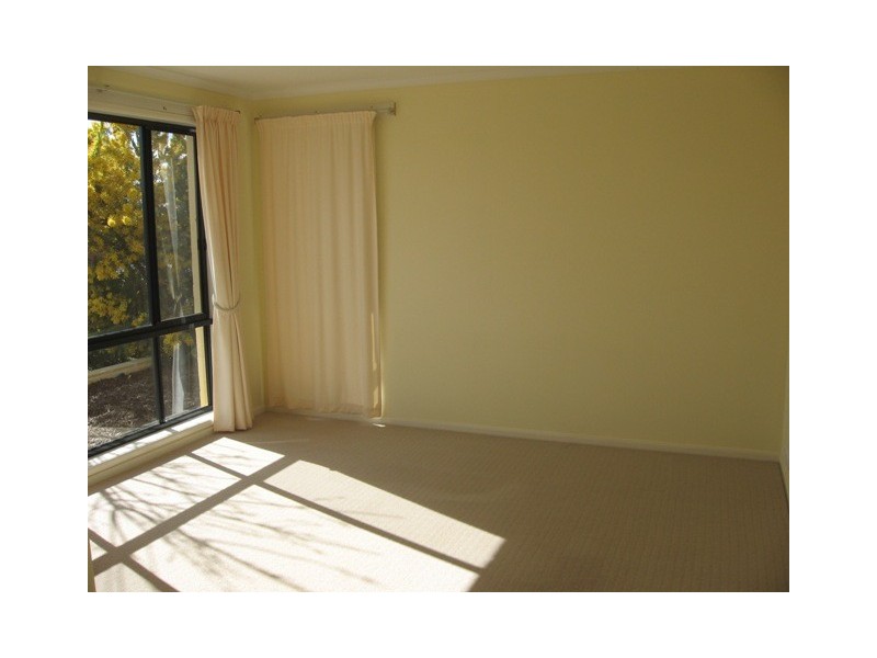 5 Counihan Court, Dunlop ACT 2615