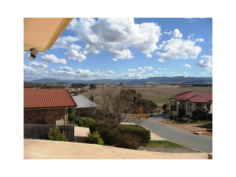 5 Counihan Court, Dunlop ACT 2615