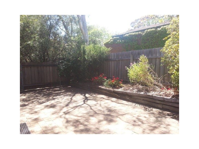 20 Dugdale Street, Cook ACT 2614