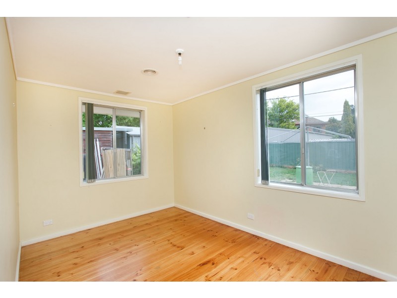 17 Wrixon Street, Latham ACT 2615