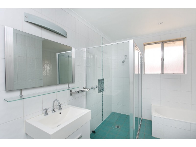 17 Wrixon Street, Latham ACT 2615