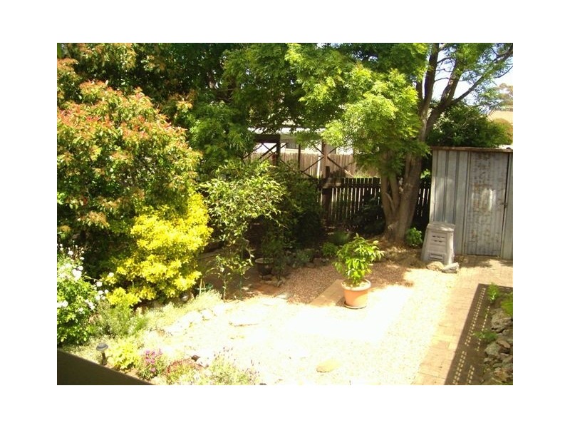 4 Wayal Place, Giralang ACT 2617