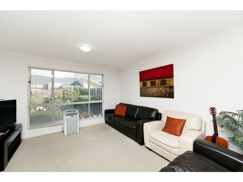 12/85 Macfarlane Burnet Avenue, Macgregor ACT 2615