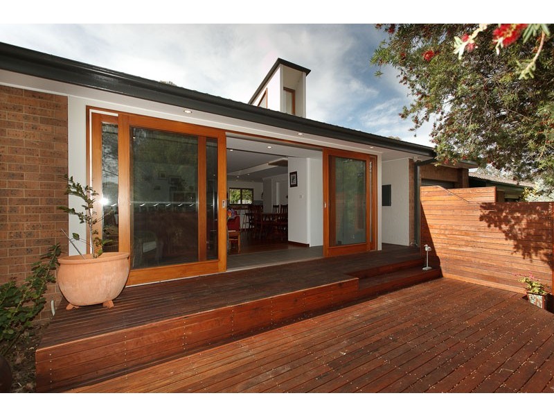 8 Dugdale Street, Cook ACT 2614