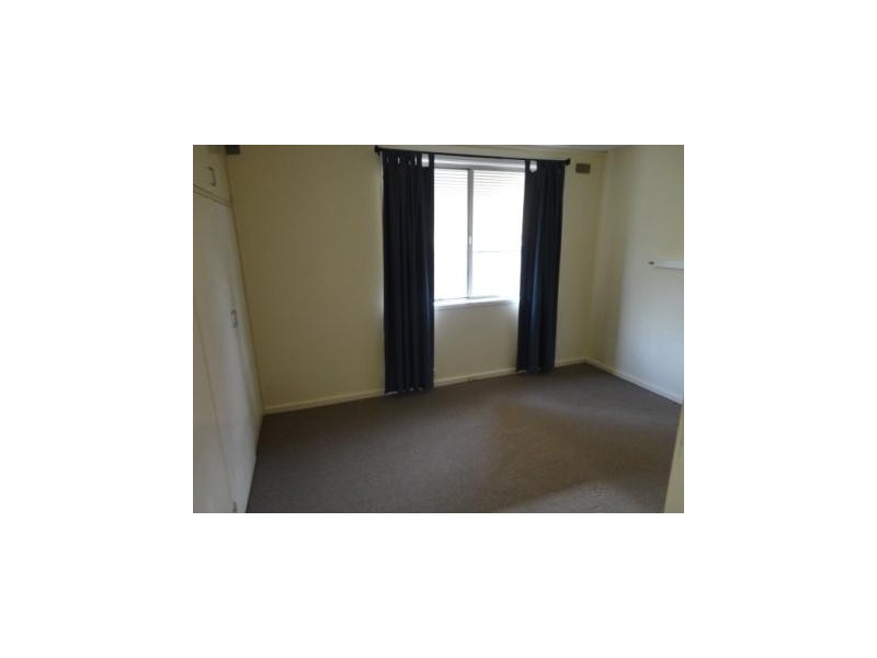 32 Atkinson Street, Cook ACT 2614