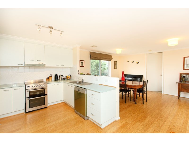 28 Erskine Street, Macquarie ACT 2614