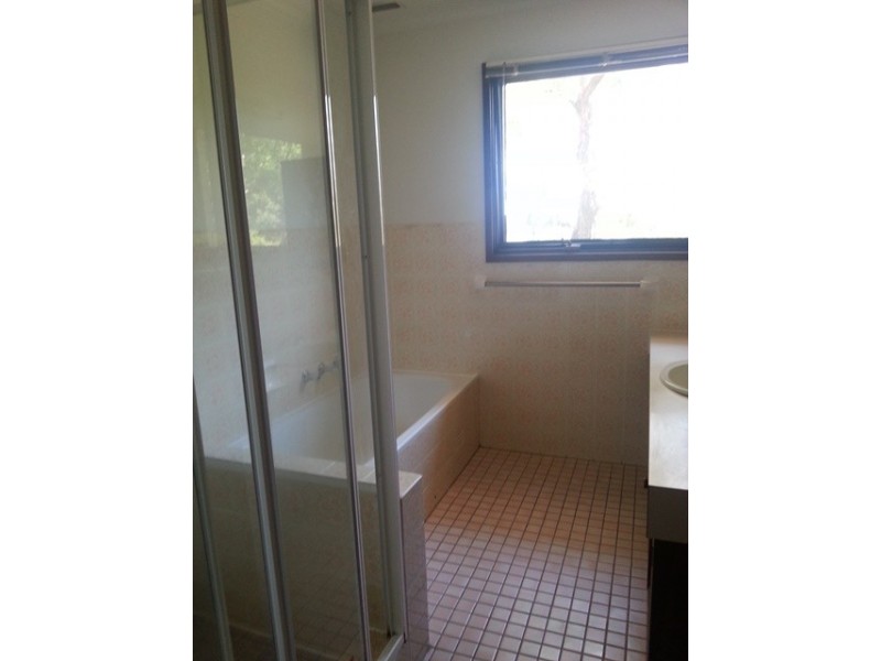 37 Springvale Drive, Weetangera ACT 2614