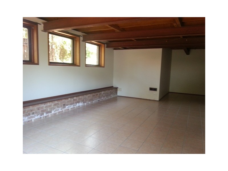 37 Springvale Drive, Weetangera ACT 2614