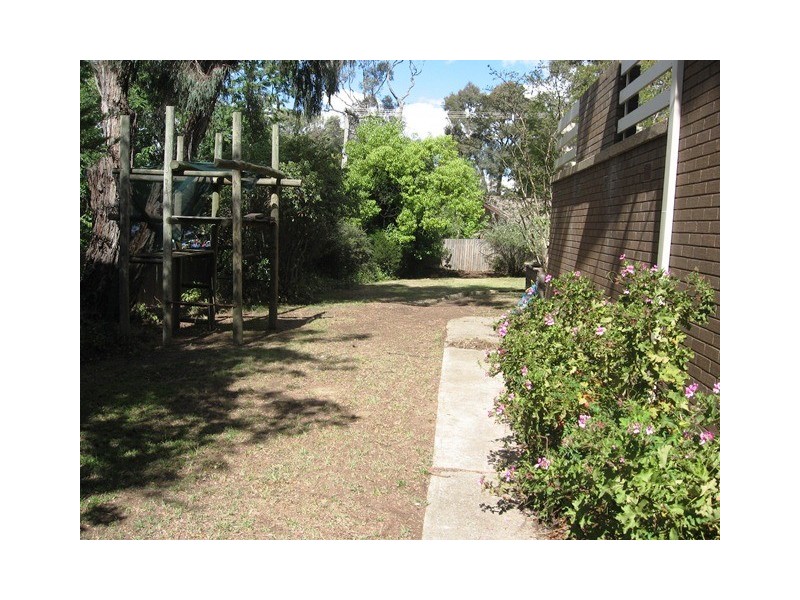 37 Springvale Drive, Weetangera ACT 2614