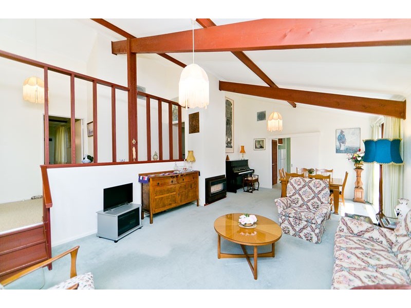 24 Shumack Street, Weetangera ACT 2614