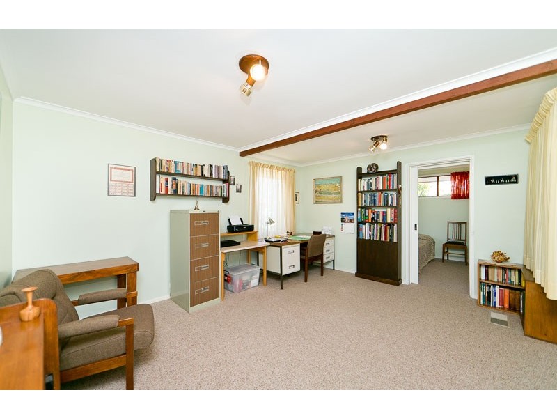 24 Shumack Street, Weetangera ACT 2614