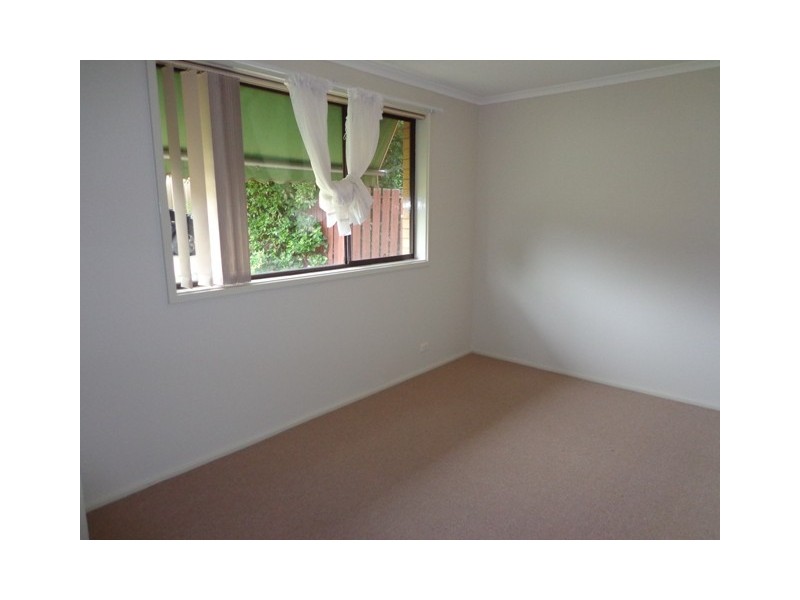 4 Warby Place, Charnwood ACT 2615